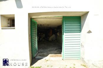 TURISMO, FAMIGLIA O RENDITA: PROPRIET&Agrave; VERSATILE NEL CENTRO (rif.37) [/GEST/immagini]  