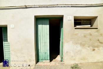 TURISMO, FAMIGLIA O RENDITA: PROPRIET&Agrave; VERSATILE NEL CENTRO (rif.37) [/GEST/immagini]  