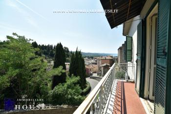 TURISMO, FAMIGLIA O RENDITA: PROPRIET&Agrave; VERSATILE NEL CENTRO (rif.37) [/GEST/immagini]  