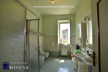 TURISMO, FAMIGLIA O RENDITA: PROPRIET&Agrave; VERSATILE NEL CENTRO (rif.37) [/GEST/immagini]  