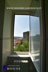 TURISMO, FAMIGLIA O RENDITA: PROPRIET&Agrave; VERSATILE NEL CENTRO (rif.37) [/GEST/immagini]  