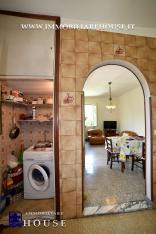 TURISMO, FAMIGLIA O RENDITA: PROPRIET&Agrave; VERSATILE NEL CENTRO (rif.37) [/GEST/immagini]  