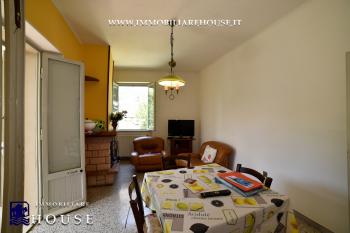 TURISMO, FAMIGLIA O RENDITA: PROPRIET&Agrave; VERSATILE NEL CENTRO (rif.37) [/GEST/immagini]  