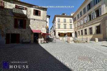 Affascinante appartamento nel cuore del centro storico di Bolsena (rif.6) [/GEST/immagini]  