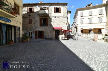 Affascinante appartamento nel cuore del centro storico di Bolsena (rif.6) [/GEST/immagini]  