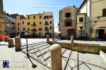 Affascinante appartamento nel cuore del centro storico di Bolsena (rif.6) [/GEST/immagini]  