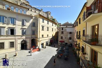 Affascinante appartamento nel cuore del centro storico di Bolsena (rif.6) [/GEST/immagini]  