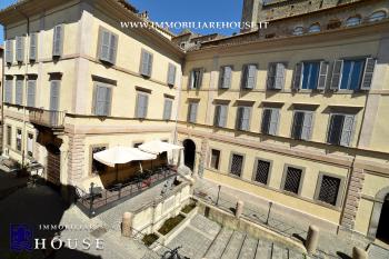 Affascinante appartamento nel cuore del centro storico di Bolsena (rif.6) [/GEST/immagini]  