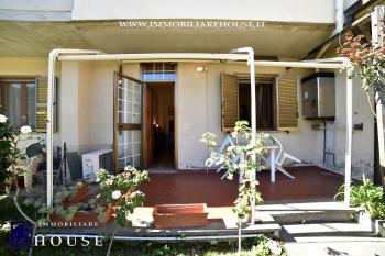 Piano Terra con Ingresso Indipendente, Giardino e Garage – La Casa Ideale a Bolsena (rif.39) [/GEST/immagini]  