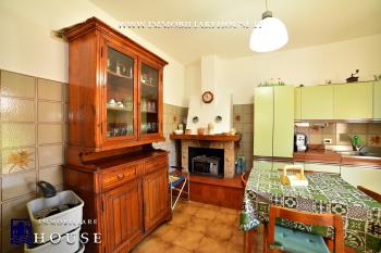 Piano Terra con Ingresso Indipendente, Giardino e Garage – La Casa Ideale a Bolsena (rif.39) [/GEST/immagini]  