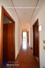 APPARTAMENTO CON INGRESSO INDIPENDENTE, GIARDINO E GARAGE (rif.25) [/GEST/immagini]  