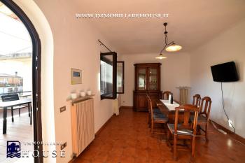 BOLSENA: TERRAZZA, LUCE E TRANQUILLIT&Agrave; A DUE PASSI DAL LAGO (rif.29) [/GEST/immagini]  