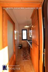 BOLSENA: TERRAZZA, LUCE E TRANQUILLIT&Agrave; A DUE PASSI DAL LAGO (rif.29) [/GEST/immagini]  