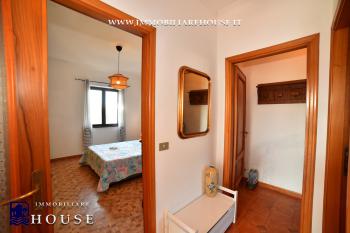 BOLSENA: TERRAZZA, LUCE E TRANQUILLIT&Agrave; A DUE PASSI DAL LAGO (rif.29) [/GEST/immagini]  