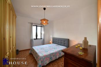 BOLSENA: TERRAZZA, LUCE E TRANQUILLIT&Agrave; A DUE PASSI DAL LAGO (rif.29) [/GEST/immagini]  