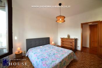 BOLSENA: TERRAZZA, LUCE E TRANQUILLIT&Agrave; A DUE PASSI DAL LAGO (rif.29) [/GEST/immagini]  