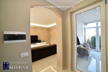 UN’ABITAZIONE “CHIAVI IN MANO” DAL GUSTO RAFFINATO (rif. 30) [/GEST/immagini]  