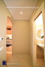 UN’ABITAZIONE “CHIAVI IN MANO” DAL GUSTO RAFFINATO (rif. 30) [/GEST/immagini]  