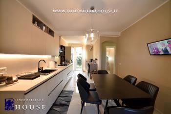 UN’ABITAZIONE “CHIAVI IN MANO” DAL GUSTO RAFFINATO (rif. 30) [/GEST/immagini]  