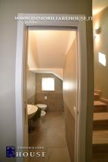 UN’ABITAZIONE “CHIAVI IN MANO” DAL GUSTO RAFFINATO (rif. 30) [/GEST/immagini]  