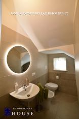 UN’ABITAZIONE “CHIAVI IN MANO” DAL GUSTO RAFFINATO (rif. 30) [/GEST/immagini]  