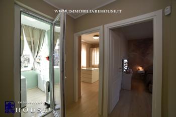 UN’ABITAZIONE “CHIAVI IN MANO” DAL GUSTO RAFFINATO (rif. 30) [/GEST/immagini]  