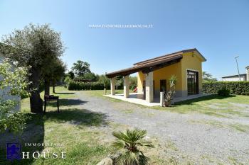 Villa in via Cassia Nord (rif.24) [/GEST/immagini]  