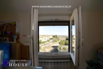 UN’ABITAZIONE “CHIAVI IN MANO” DAL GUSTO RAFFINATO (rif. 30) [/GEST/immagini]  