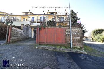 UN’ABITAZIONE “CHIAVI IN MANO” DAL GUSTO RAFFINATO (rif. 30) [/GEST/immagini]  