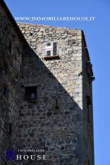 APPARTAMENTO UNICO NEL QUARTIERE CASTELLO DI BOLSENA. (rif.15) [/GEST/immagini]  