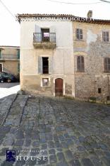 Palazzetto cielo-terra via S.Giorgio (rif.17) [/GEST/immagini]  