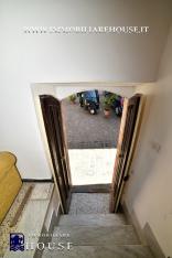 Palazzetto cielo-terra via S.Giorgio (rif.17) [/GEST/immagini]  