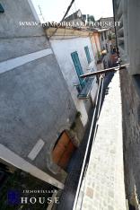 Palazzetto cielo-terra via S.Giorgio (rif.17) [/GEST/immagini]  