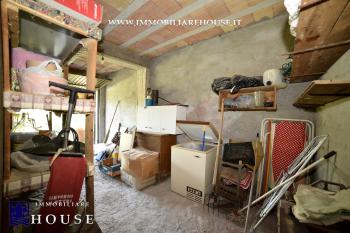 CASA PIANO TERRA 800 MQ DI GIARDINO A DUE PASSI DAL LAGO (rif.16) [/GEST/immagini]  