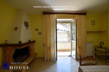 Bolsena Splendido appartamento di ampia metratura in Via della Rena (rif.33) [/GEST/immagini]  
