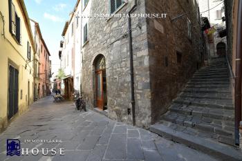 Un Gioiello Panoramico nel Cuore di Bolsena (rif.38) [/GEST/immagini]  