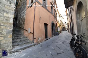 Un Gioiello Panoramico nel Cuore di Bolsena (rif.38) [/GEST/immagini]  